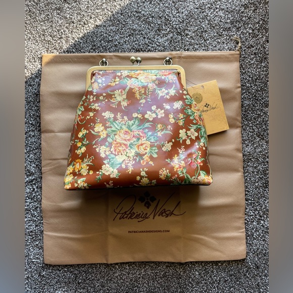 ~NO LONGER AVAILABLE Patricia Nash Leather Novella Frame Vintage Style Purse~ - Picture 4 of 10